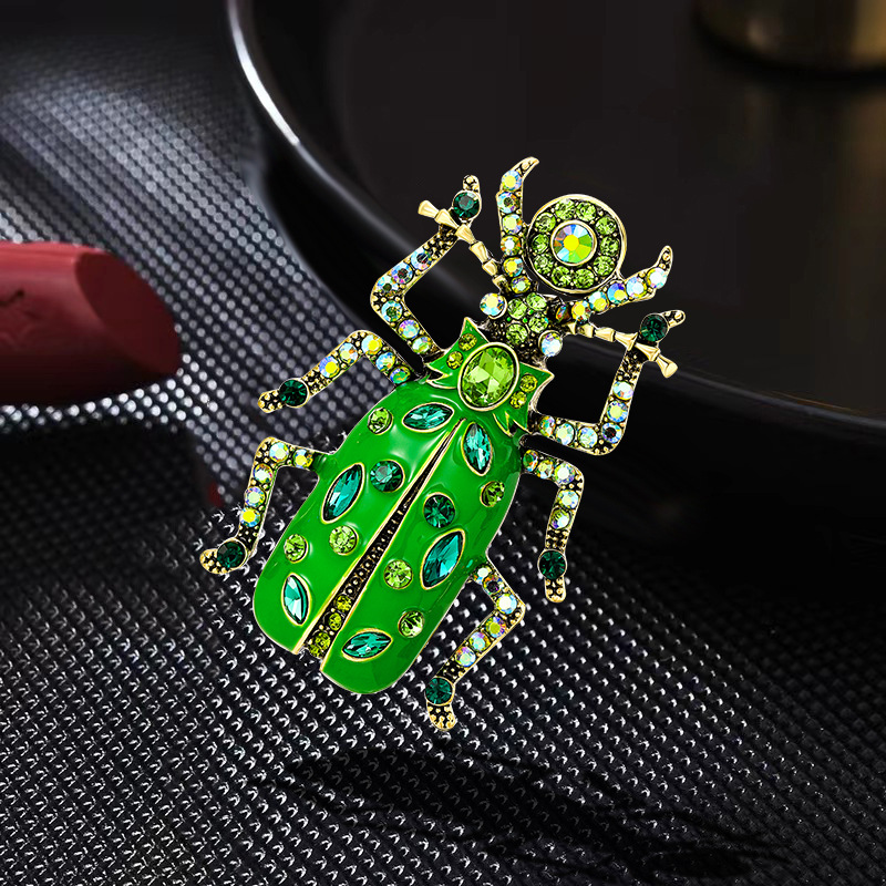 Vintage Beetle Brooch - Retro  - огляд і ціна Vintage Fashion Bug