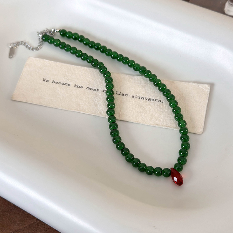 Vintage Green Beaded Necklace  - огляд і ціна Vintage Fashion Looks