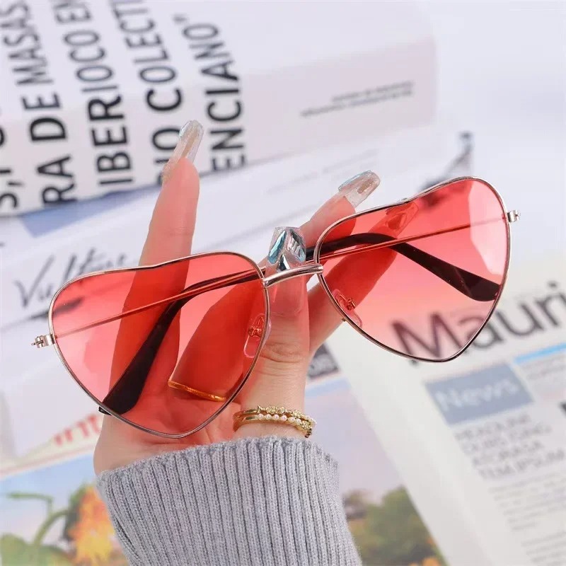 Fashion Heart Shaped Metal Sun - огляд і ціна Vintage Fashion Images