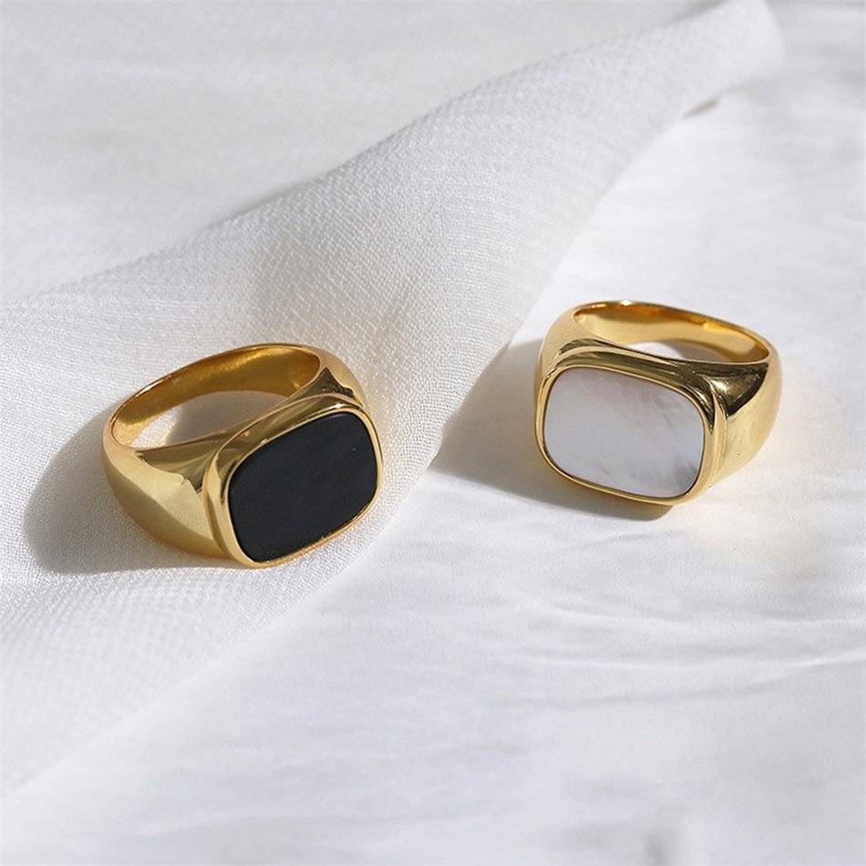Vintage Chunky Square Shell Ri - огляд і ціна Vintage Fashion Outlet