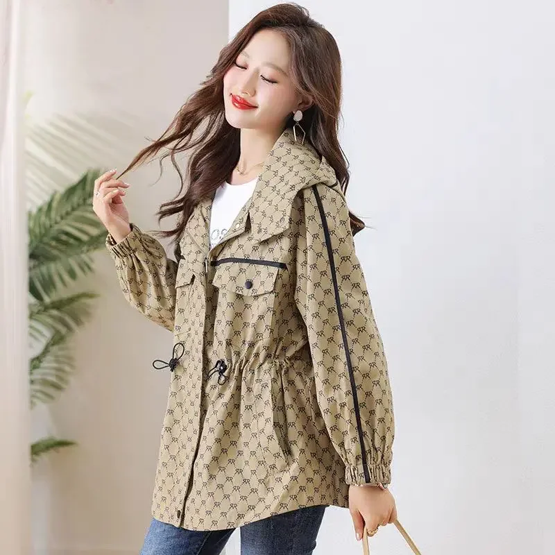 Women's Windbreaker Jackets Sp - огляд і ціна Vintage Fashion For Sale