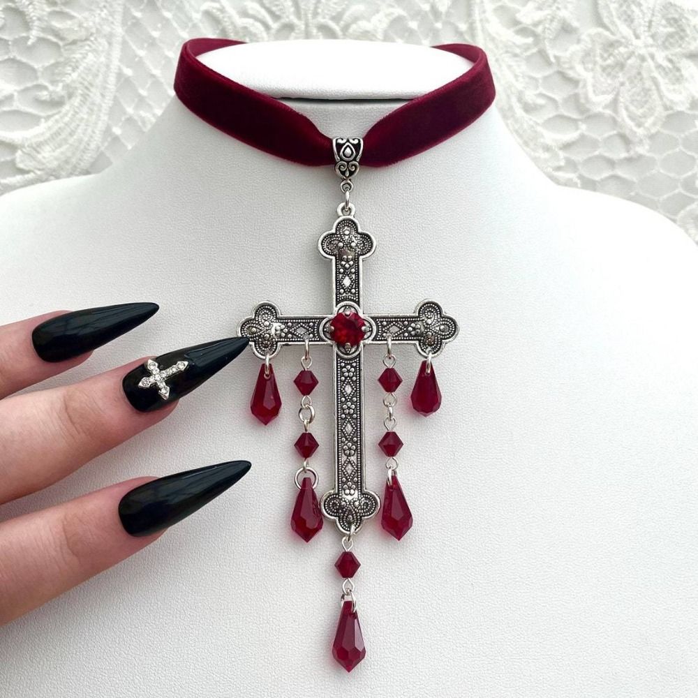 Retro Style Large Cross Pendan - огляд і ціна Vintage Fashion Looks