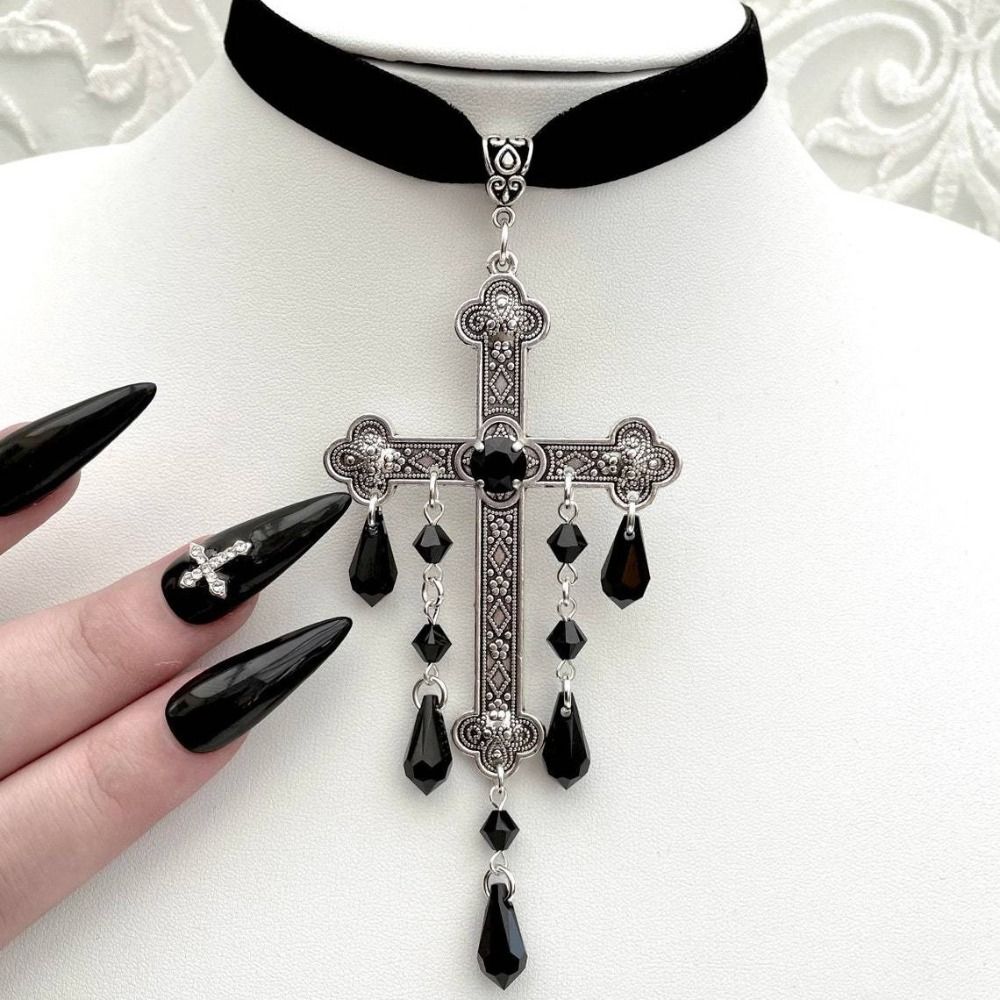 Retro Style Large Cross Pendan - огляд і ціна Vintage Fashion Looks